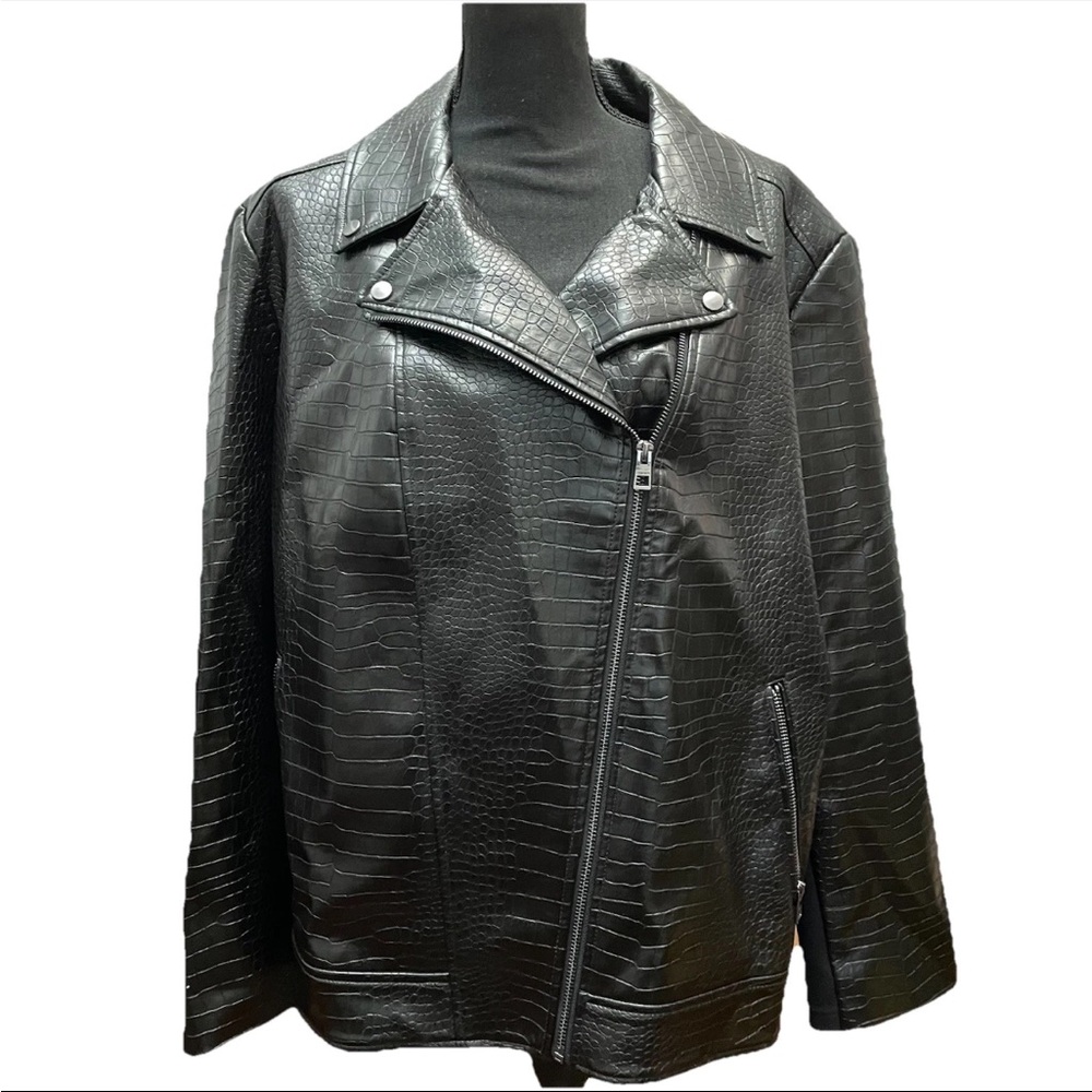 NWT CHICO’S Size 4 or US 20 Black CROC Faux Leather MOTO Jacket Long Sleeve Coat